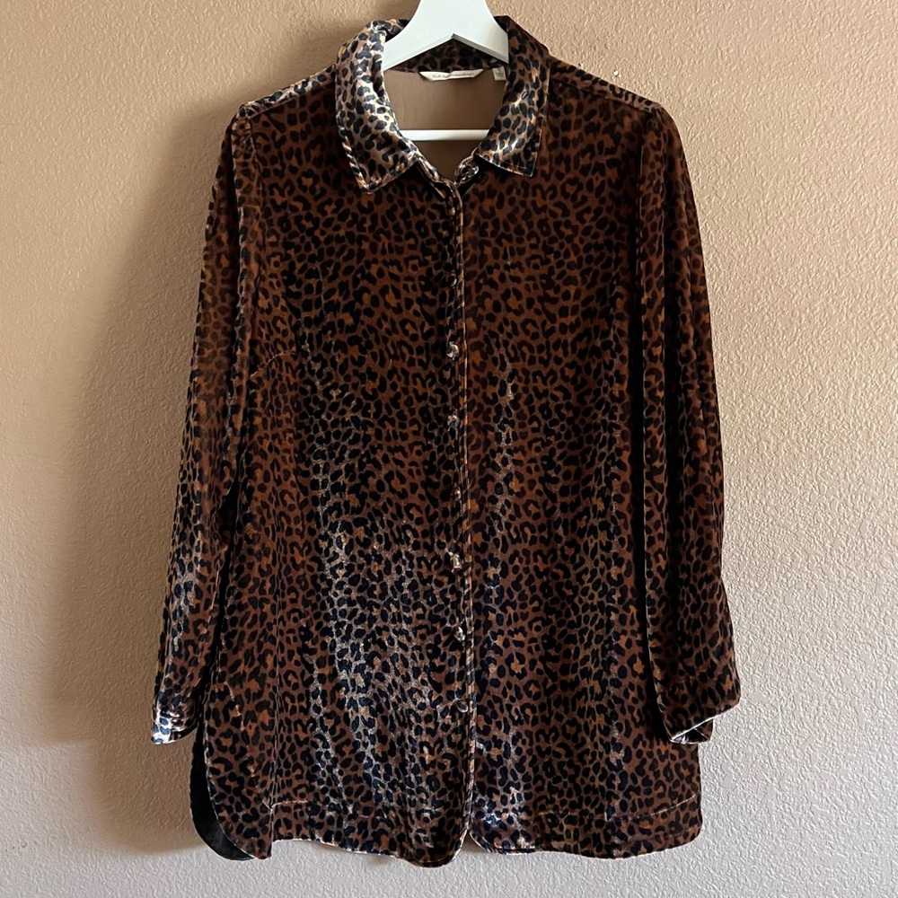 Soft Surroundings Leopard Print Velvet Blouse Size Small